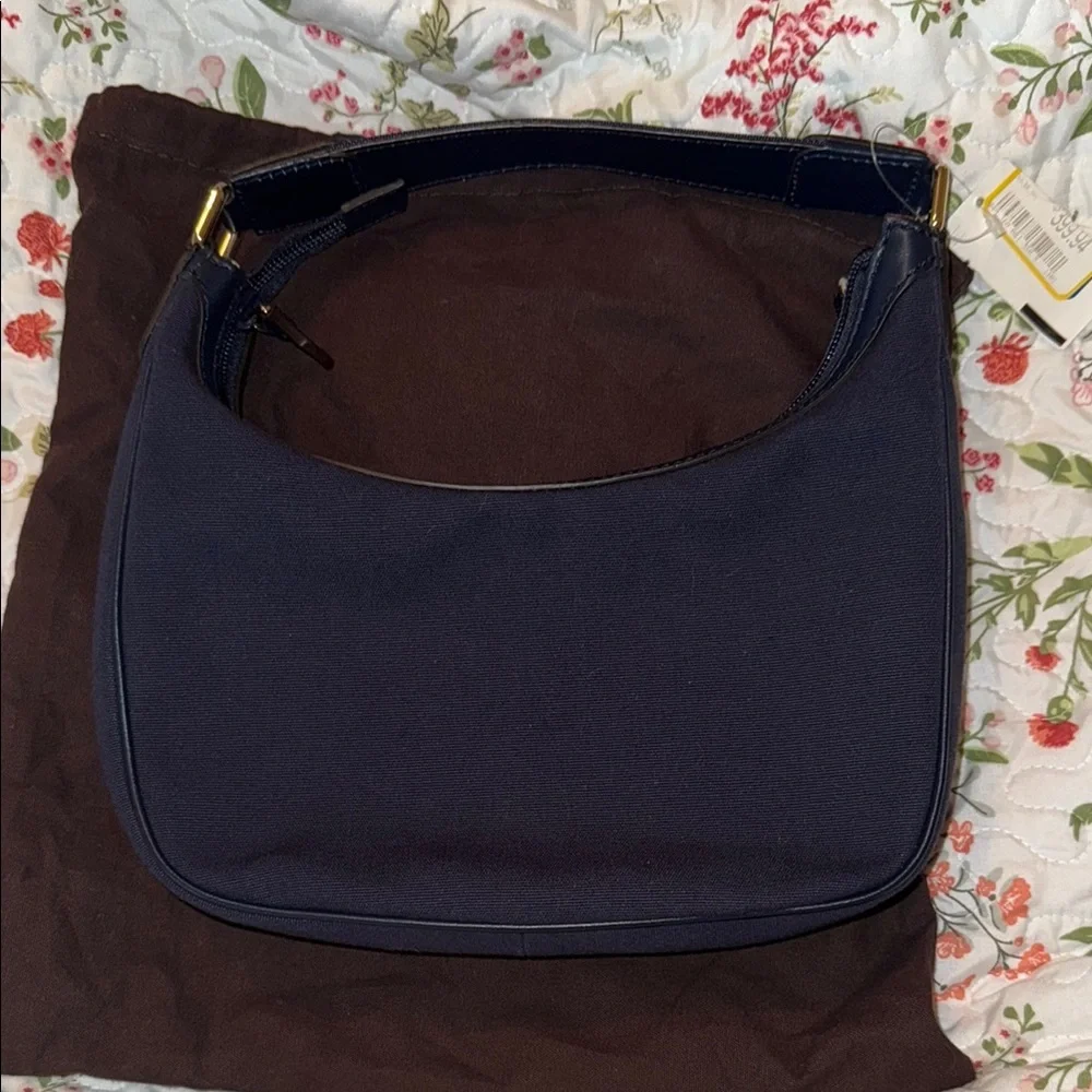 Gucci Hobo Cloth Handbag - Picture 6 of 6